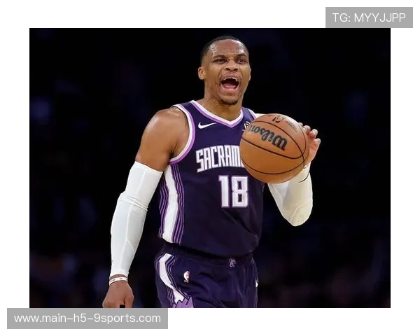 威少三分9中5却正负值-28，雷霆内线强势击溃国王，威少投中三分